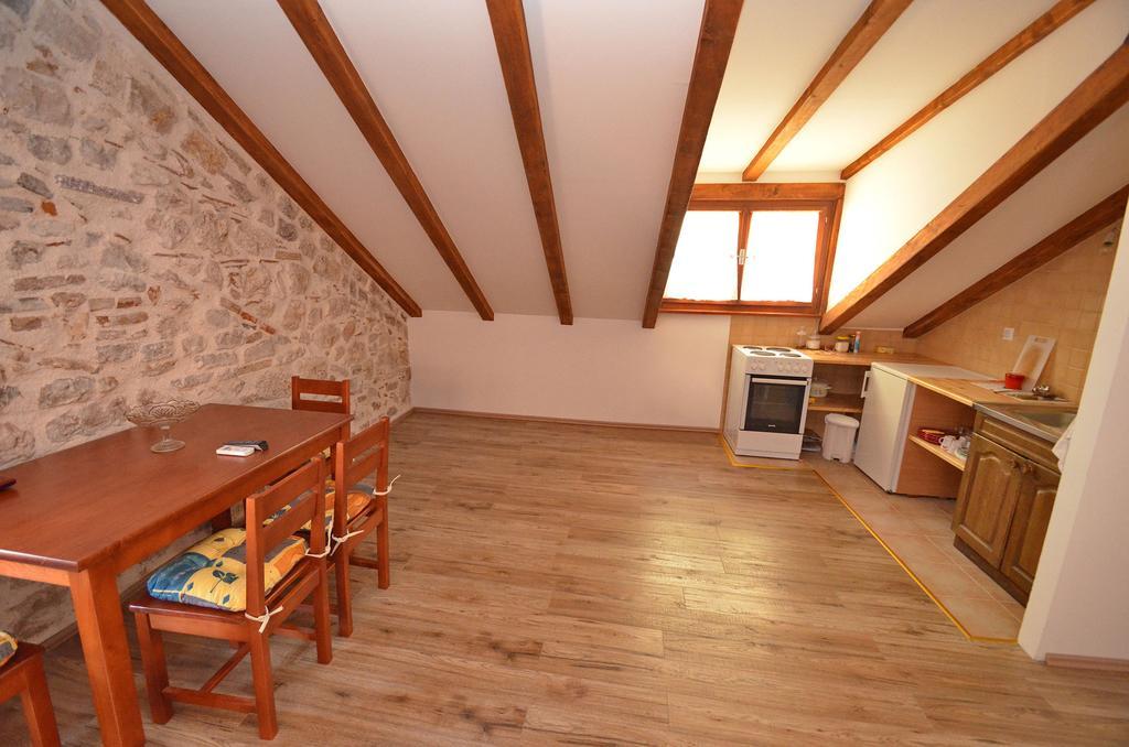 Apartments Historic Stone House Kotor Værelse billede