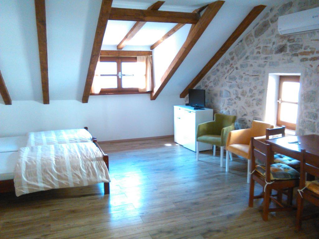 Apartments Historic Stone House Kotor Eksteriør billede